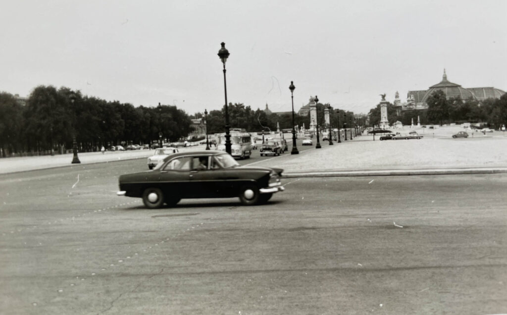 oude-fotografie-auto-parijs-digitaliseren
