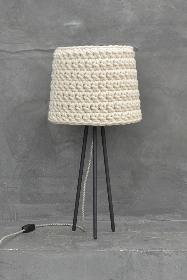 woolthing-tafellamp-gehaakt-4
